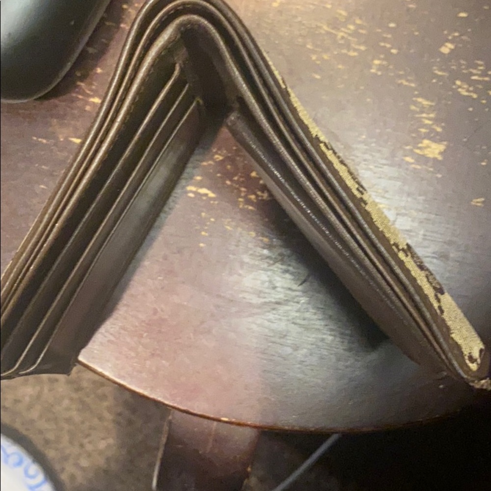 Gucci Wallet - Picture 4 of 5